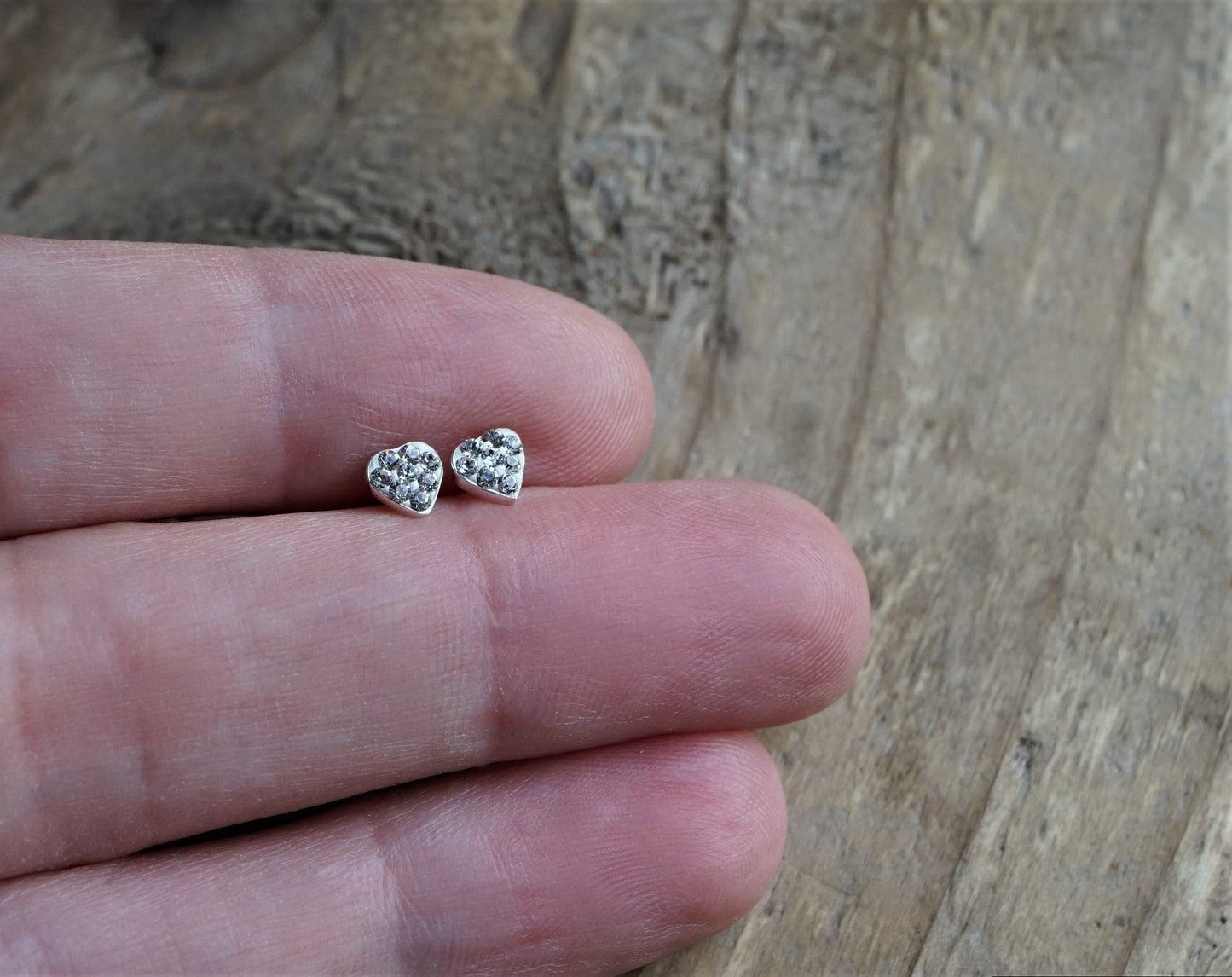 Sterling silver Zirconia Heart Earrings * Stud Earrings * Heart earrings
