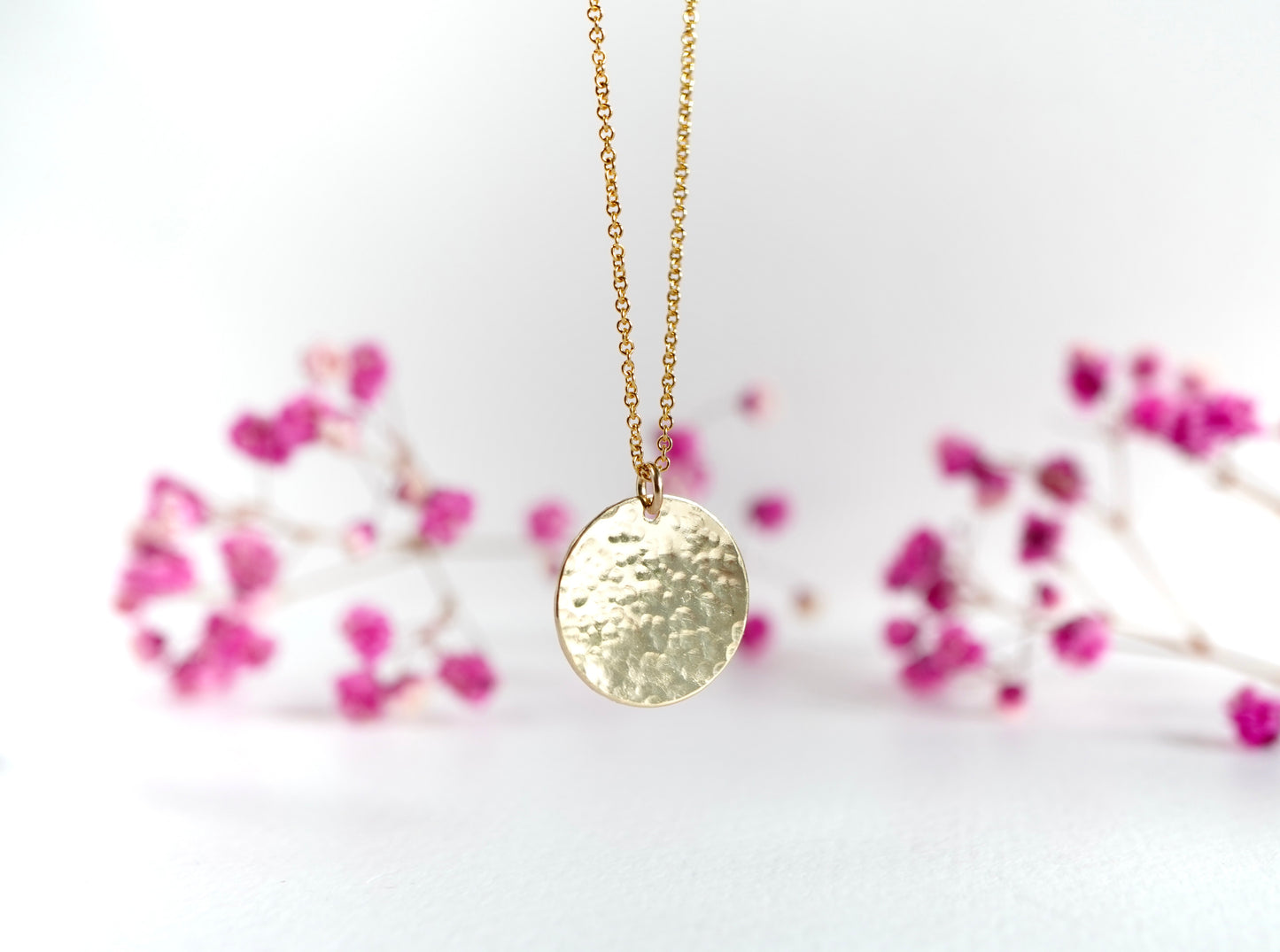 Gold Hammered Disc Earrings * Minimalist earrings * Feminine * Ethnic * Delicate earrings