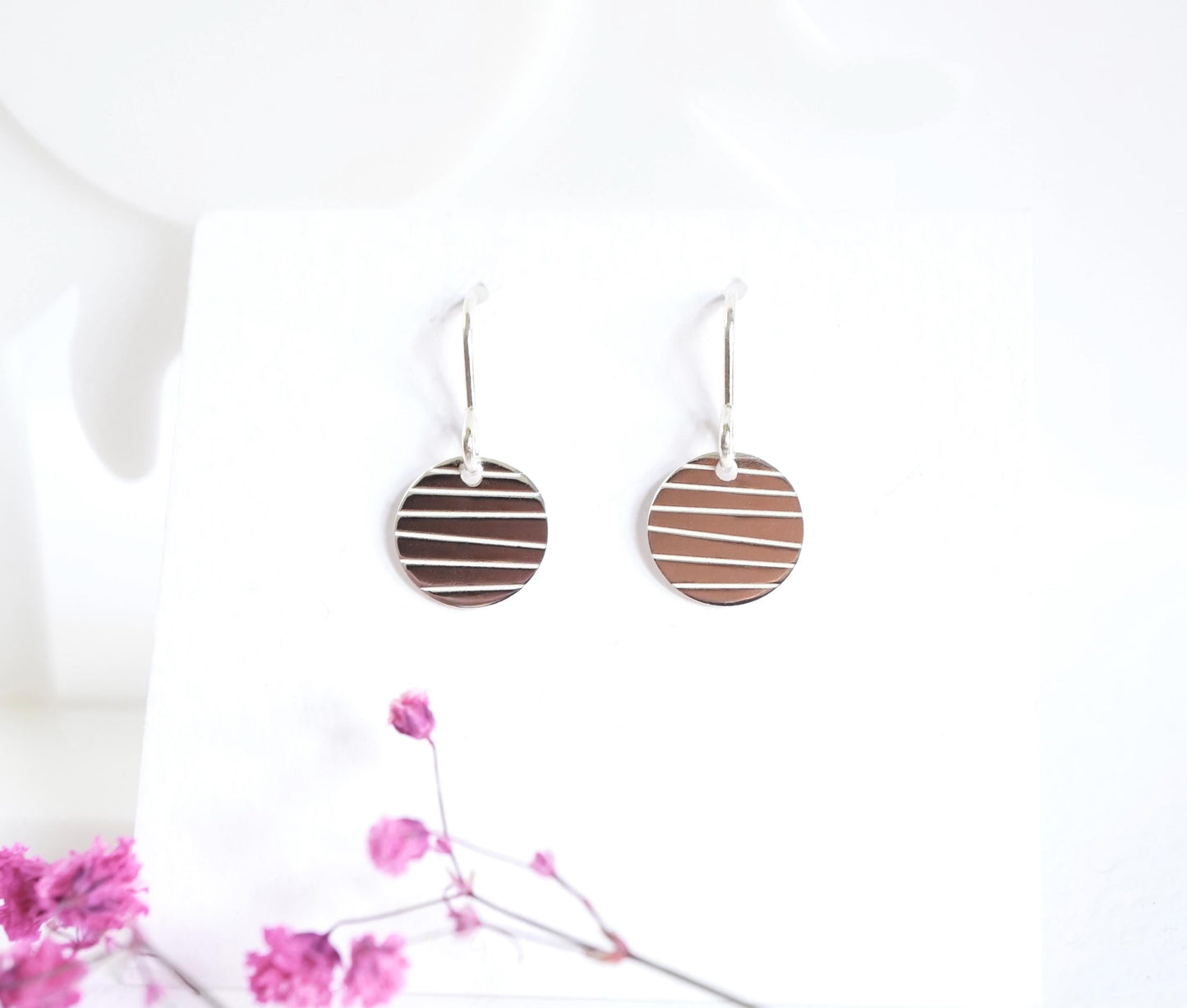 Sterling Silver Disc Earrings * Minimalist earrings * Feminine * Delicate earrings