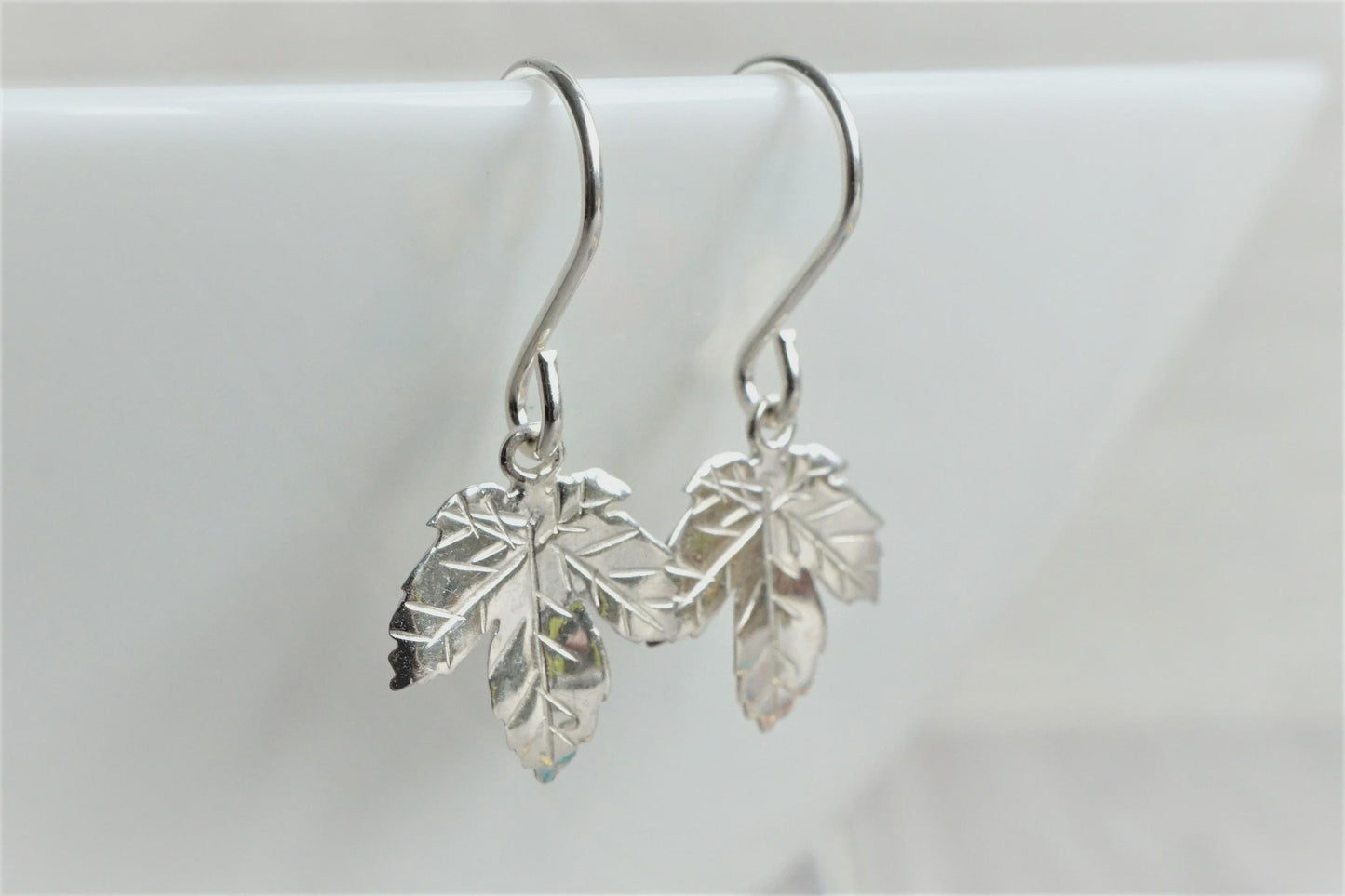 Sterling Silver Maple Leaf Necklace * Maple jewellery * Canada * Autumn * Leaf necklace