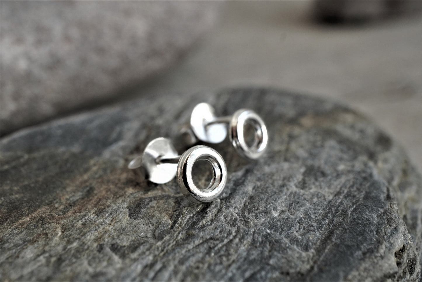 Small Circle Stud Sterling silver * Gift for her * Silver stud * Hollow circle stud