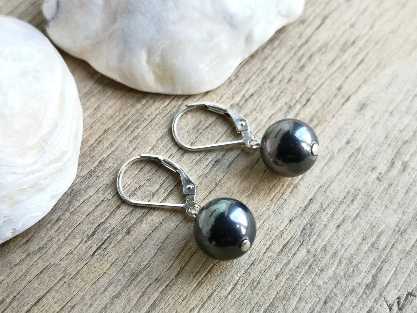 Sea Shell Earrings * Sterling Silver Earrings * Pearl Earrings