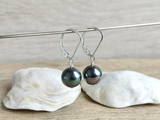 Sea Shell Earrings * Sterling Silver Earrings * Pearl Earrings