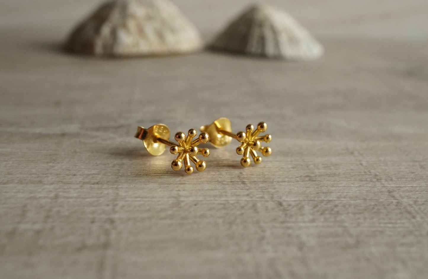 Gold Flower Stud Sterling Silver * Feminine jewellery * Gold stud * Boho stud