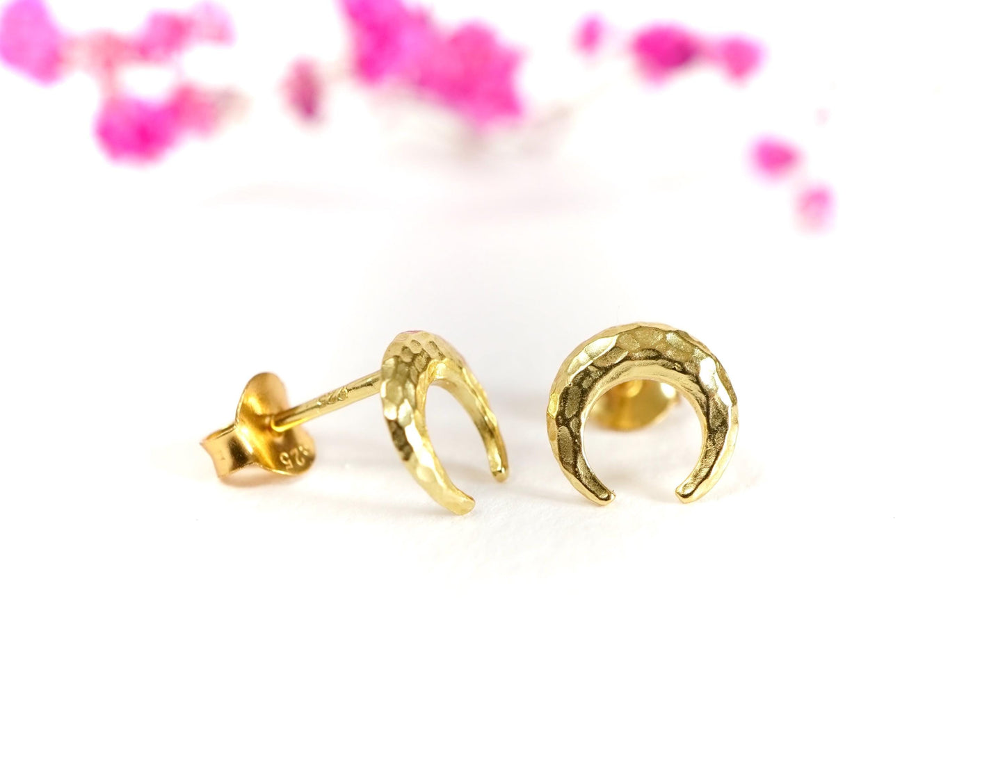 Hammered Crescent Moon Earrings * Stud earrings * Moon jewellery * Gift for her