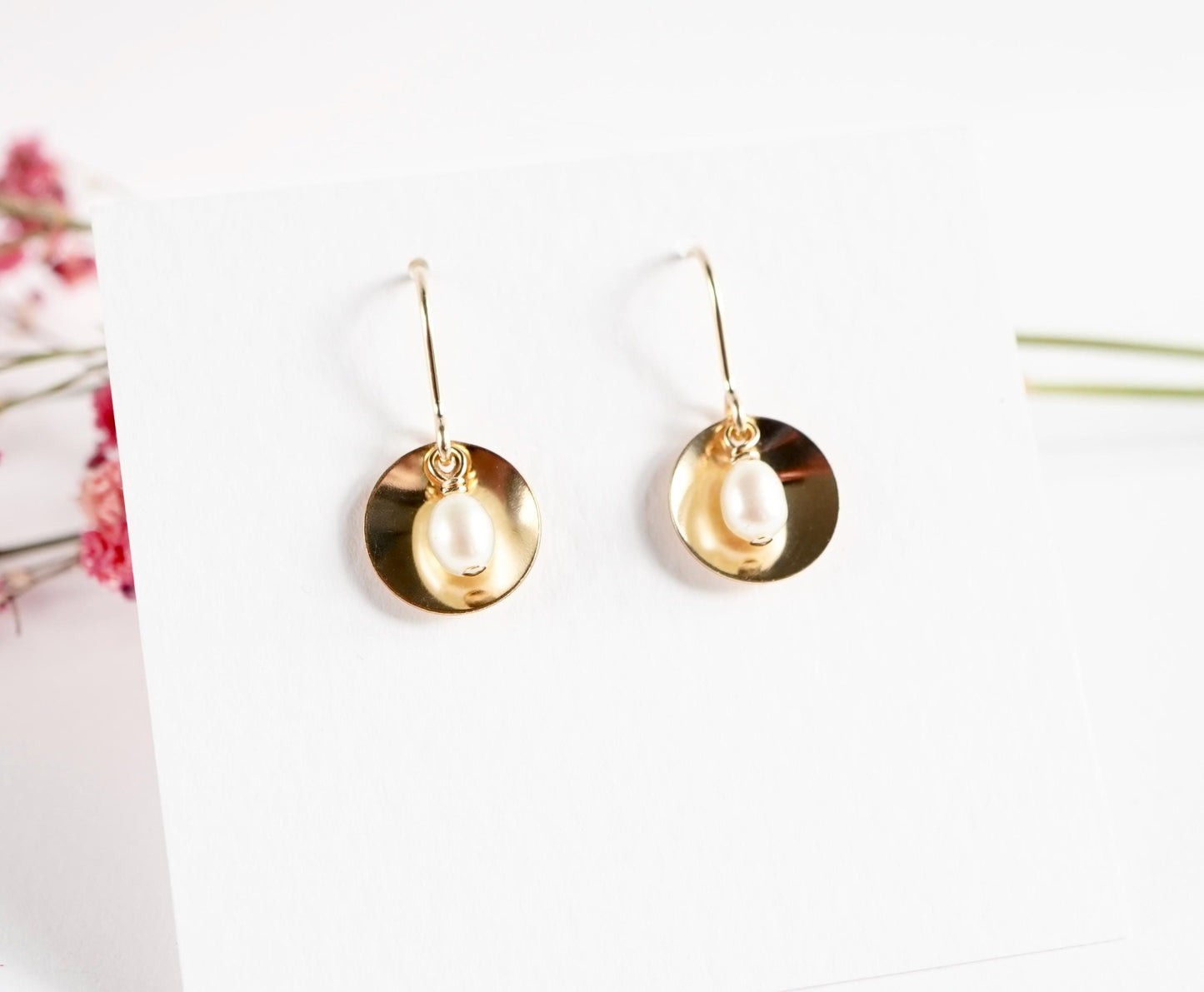 Small Gold Concave Disc Pearl Earrings * Minimalist earrings * Feminine * Delicate earrings