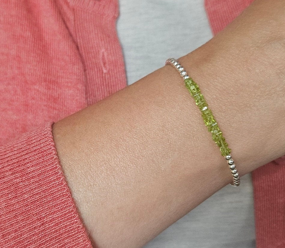 Peridot Sterling Silver Bead Bracelet * August Birthstone * Peridot Jewelry* Dainty bracelet * Gift for her * Feminine *