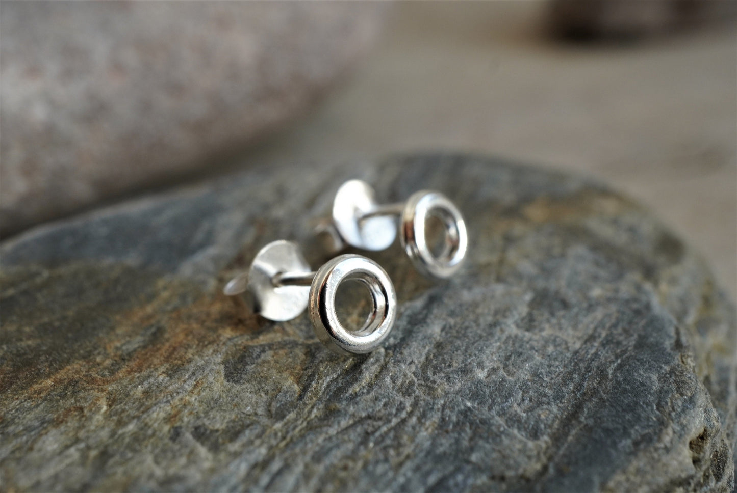 Small Circle Stud Sterling silver * Gift for her * Silver stud * Hollow circle stud