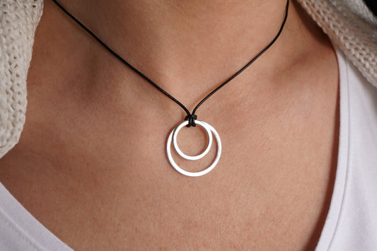 Circle Choker * Sterling silver * Minimalist necklace * Cord necklace