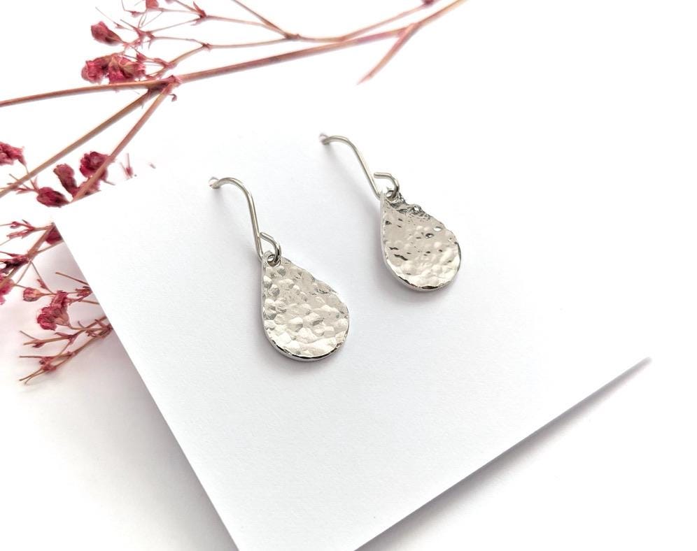 Sterling Silver Hammered Teardrop Earrings * Minimalist earrings * Drop earrings * Feminine jewellery