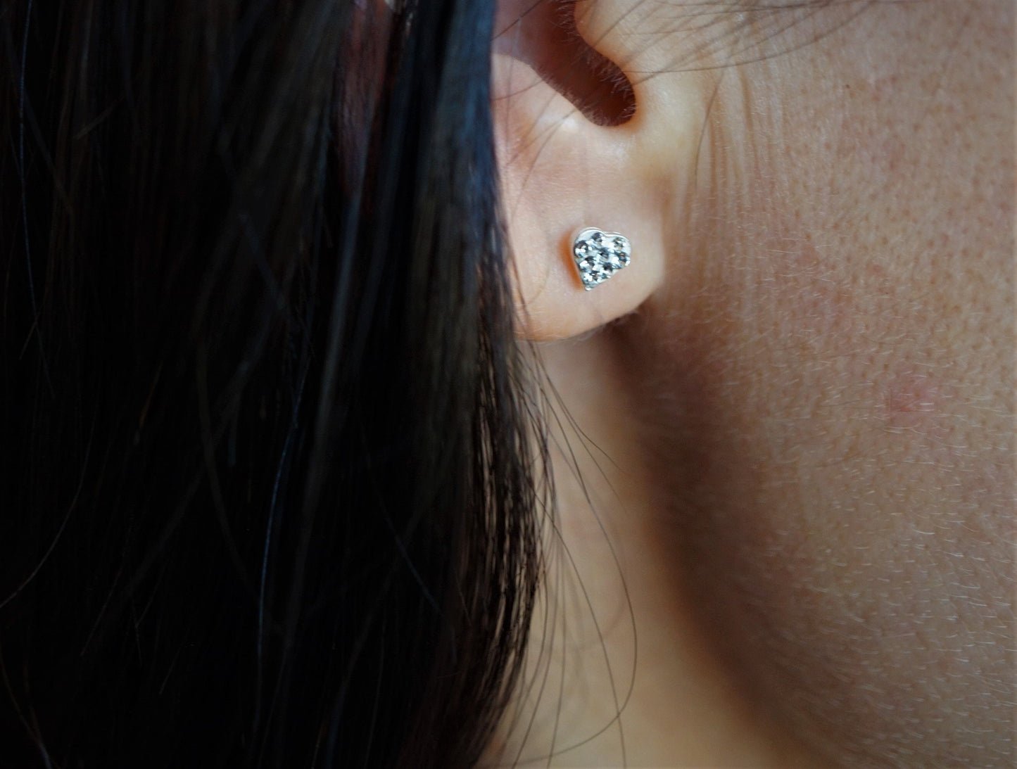 Sterling silver Zirconia Heart Earrings * Stud Earrings * Heart earrings