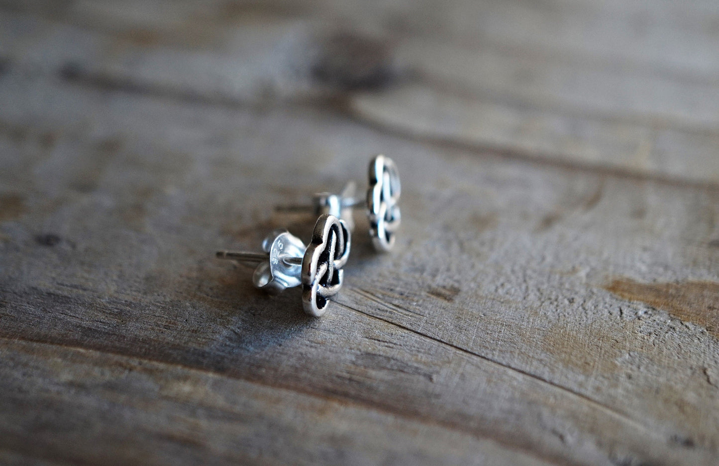 Sterling Silver Infinity Heart Earrings * Stud earrings * Mother earrings * Heart Love jewelry