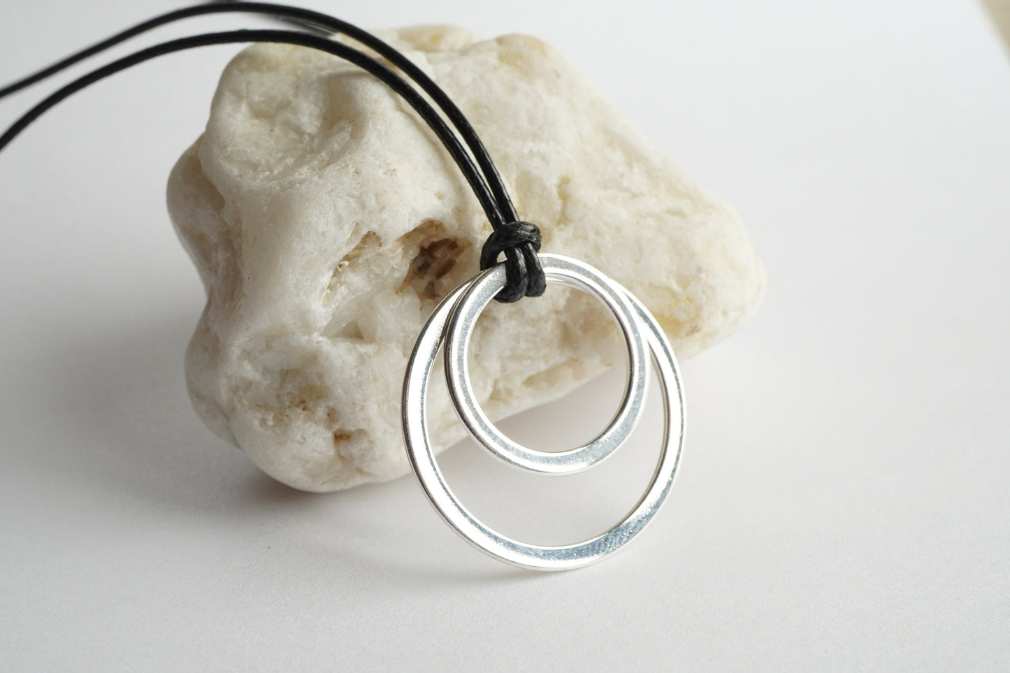 Circle Choker * Sterling silver * Minimalist necklace * Cord necklace