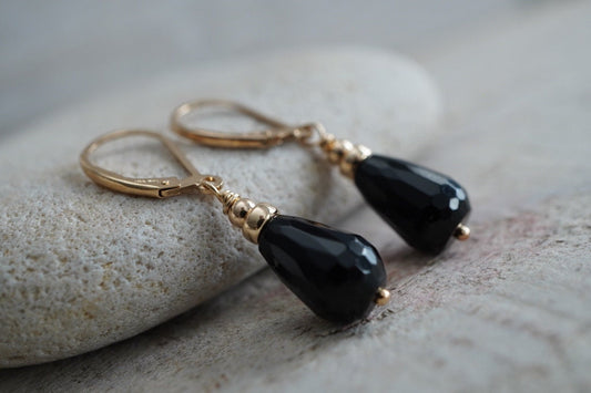 Elegant Black Onyx Drop Earrings * Black earrings * Onyx jewellery * Gold filled