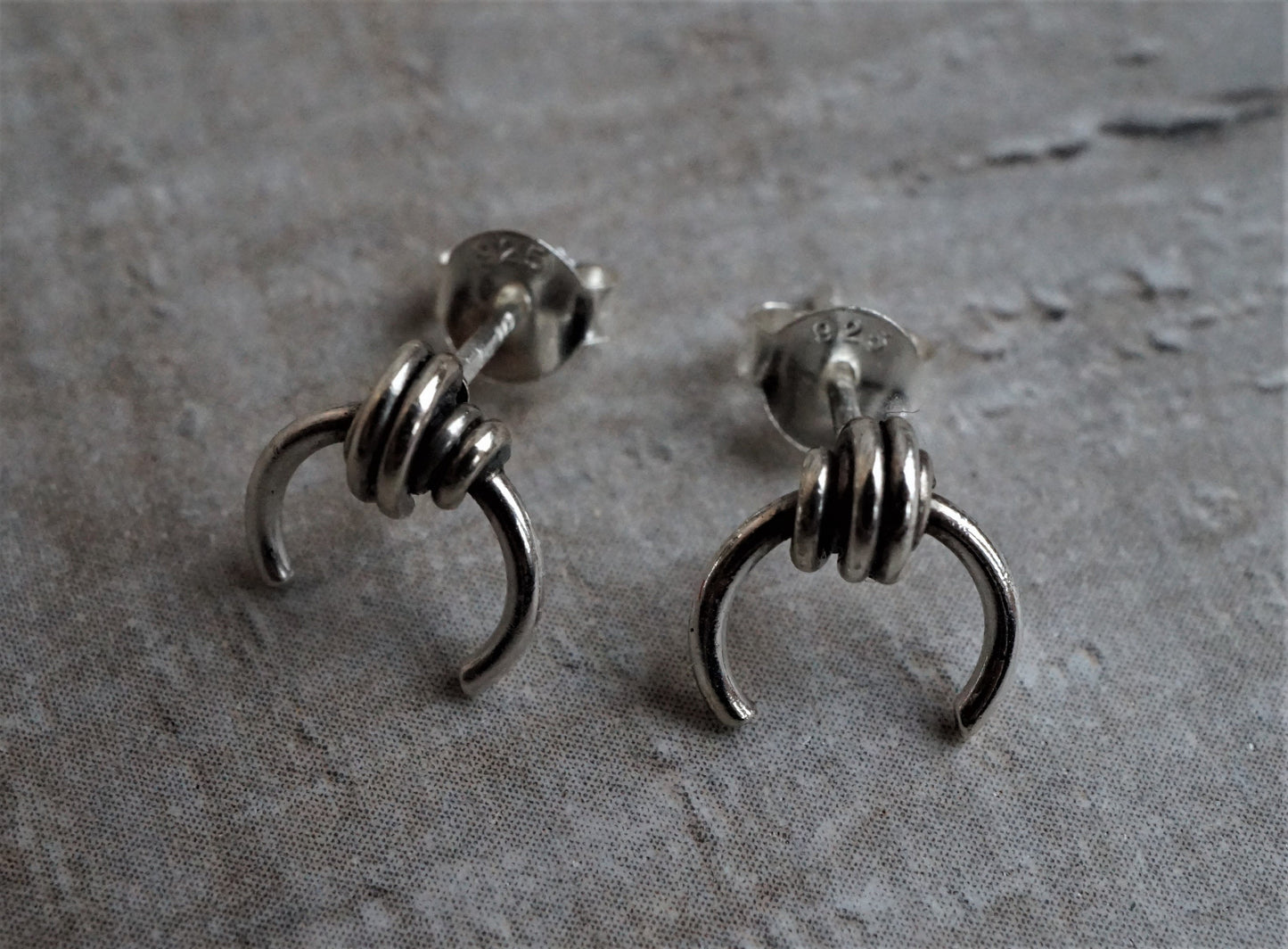 Knot Sterling Silver Stud Earring * Knot jewelry * Gift for her * Knot stud