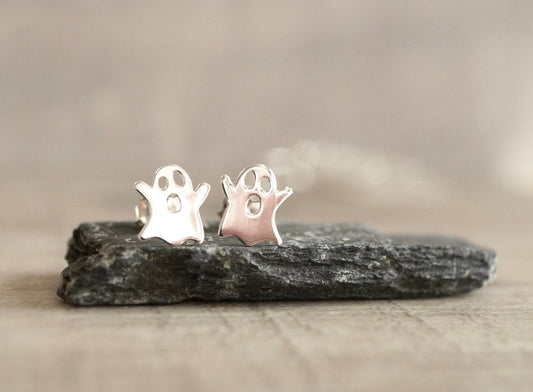 Cute Ghost Stud * Halloween earrings * Ghost earrings * Sterling silver