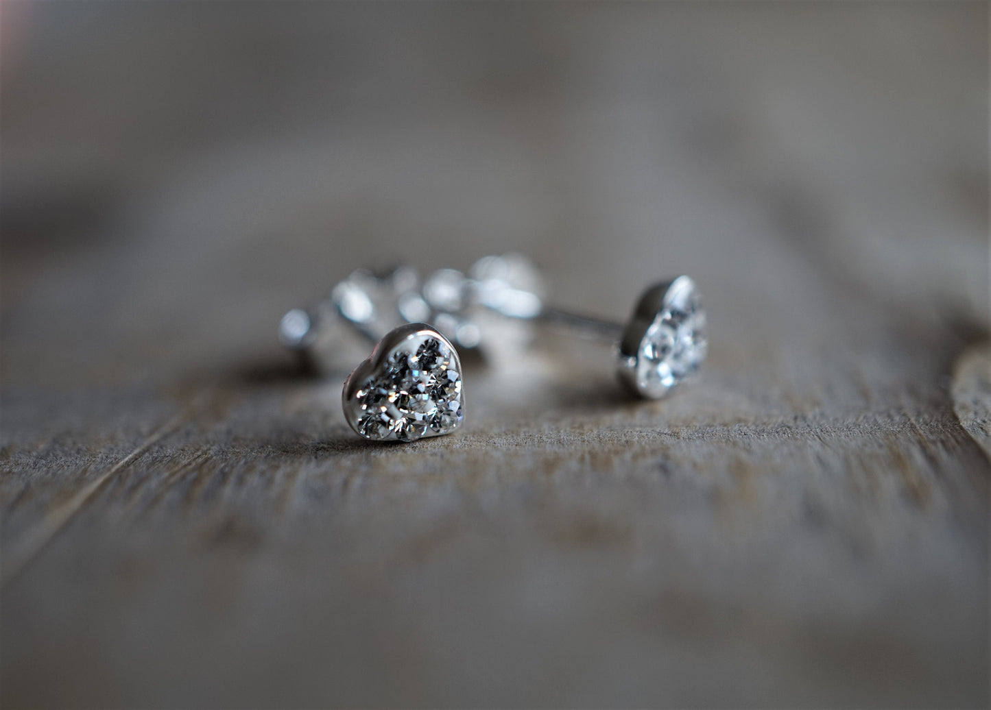 Sterling silver Zirconia Heart Earrings * Stud Earrings * Heart earrings