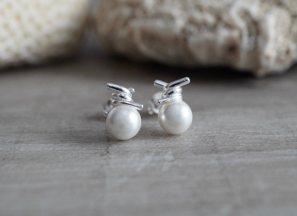 Cute Small Pearl Stud Earrings * Bridesmaid gift  * Pearl earrings * Gift for her