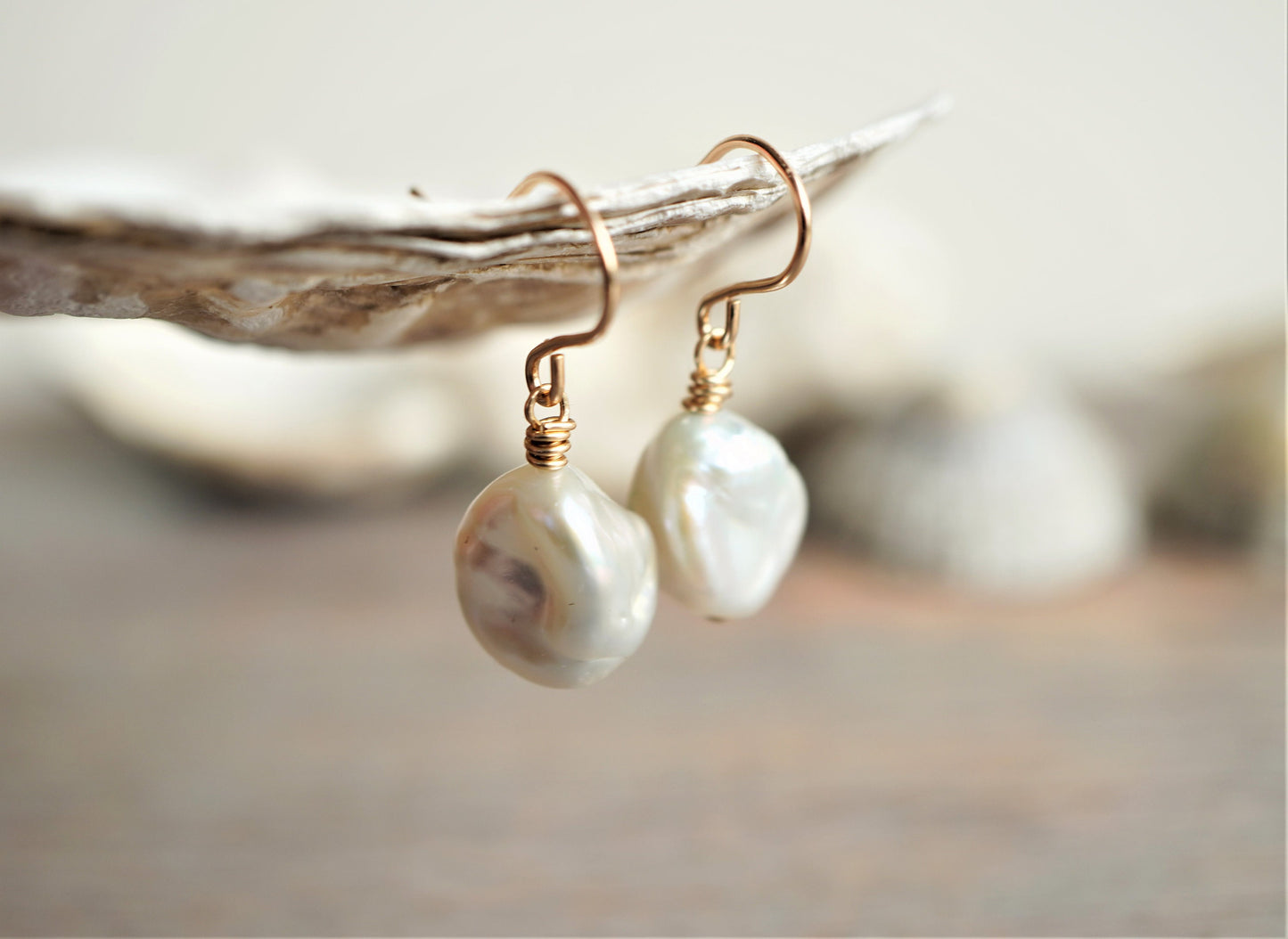 Pearl Keshi Nugget Earrings * Short earrings * Bridesmaid gift  * Pearl earrings * Gift for her